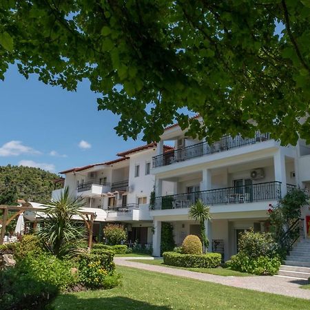 Aristides Hotel フォルカ エクステリア 写真