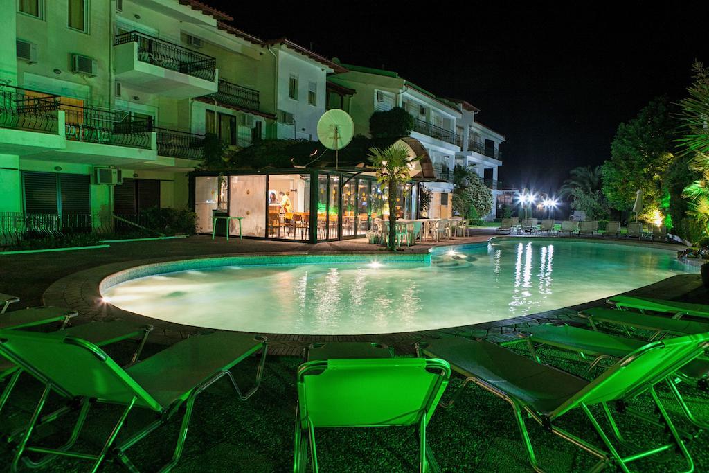Aristides Hotel フォルカ エクステリア 写真